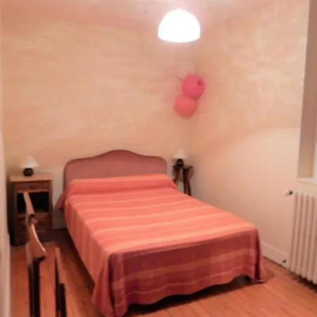House Location Neuvy, 4 Pieces, 6 Personnes Prázdninový dům *