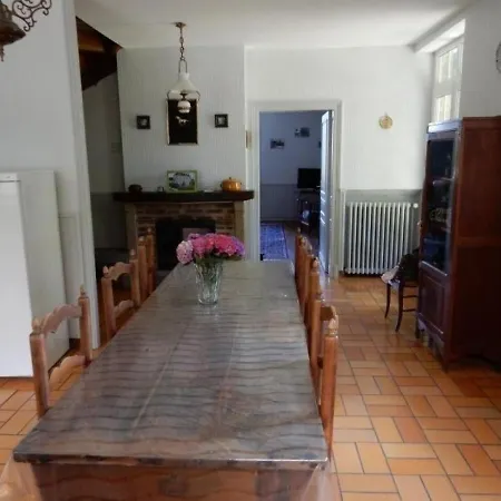 House Location Neuvy, 4 Pieces, 6 Personnes Neuvy (Allier)